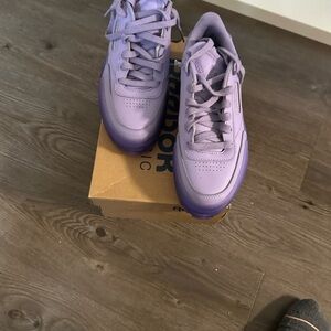 Barely worn